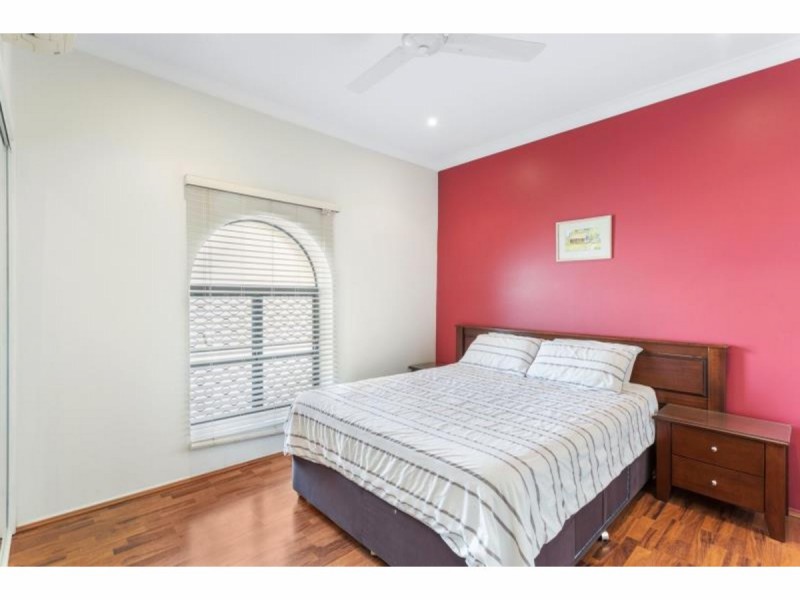 12/260 Quay Street, Rockhampton City QLD 4700